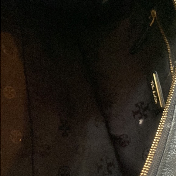 Tory Burch purse used on good condition - Picture 4 of 4